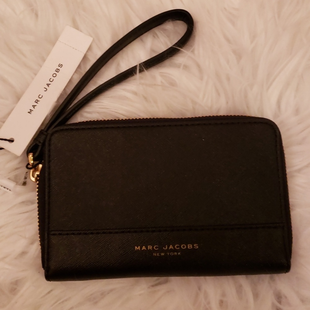 MARC JACOBS•BLACK WRISTLET•M0012188